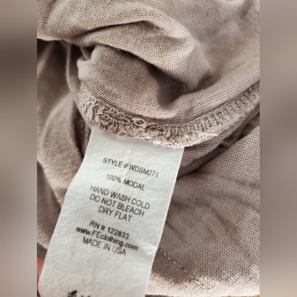 Foreign Exchange Tank Top. Womens Small. EUC - Picture 5 of 10